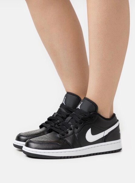 Air Jordan one