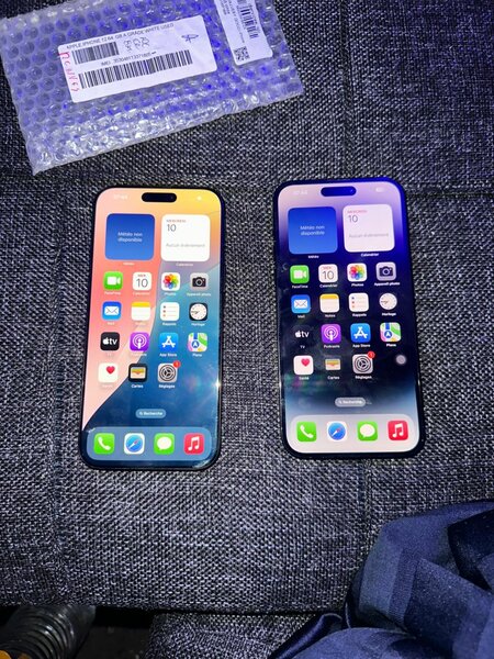 iPhone 14 Pro Noir Colis 128Go