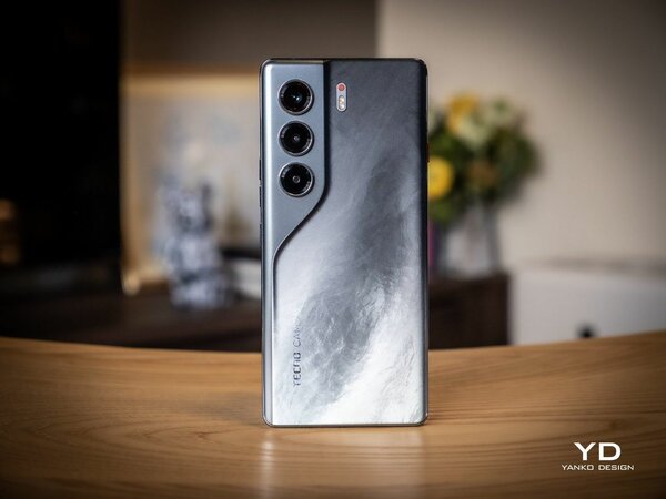 TECNO CAMON 40 ET  40 PRO