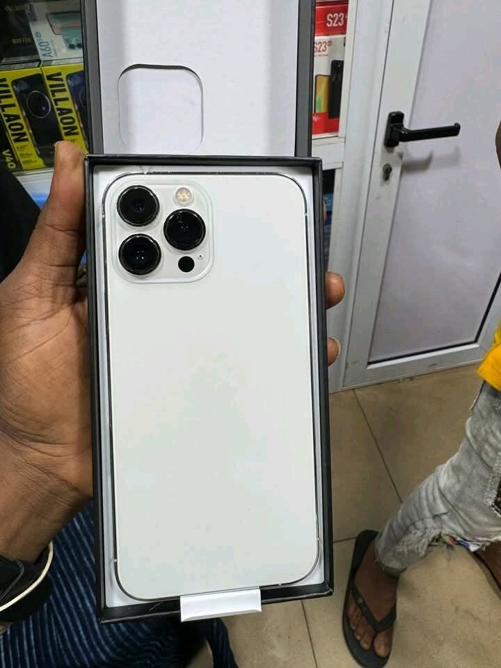 Smartphone moderne 128 Go