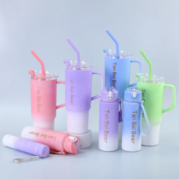 Gourdes et Mugs Colorés