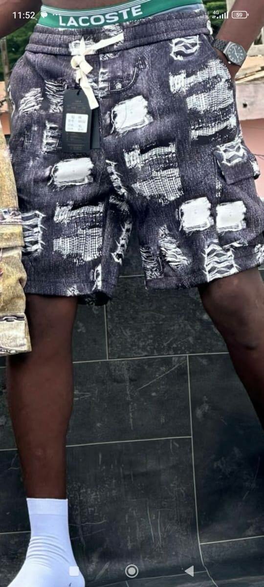 Shorts en denim déchiré pour hommes
