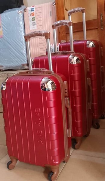 Anti crack suit cases