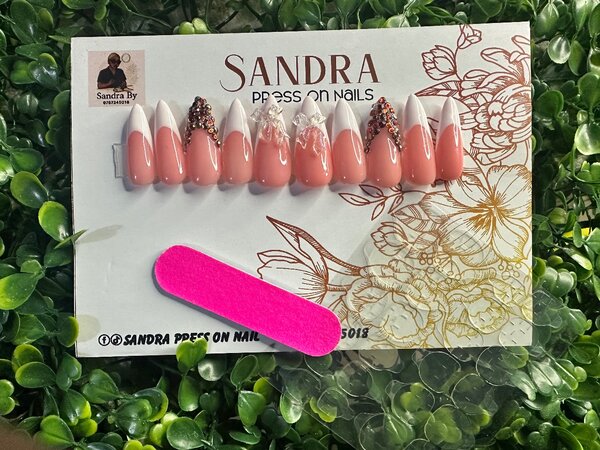 Press on Nail spécial tabaski