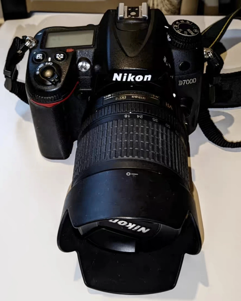 Appareil photo reflex Nikon D7000