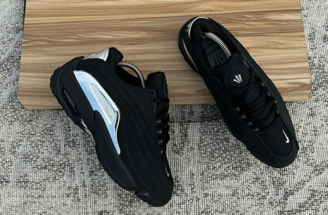 Nike Nocta HotStep dans carton