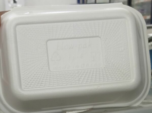 Assiettes (take away 100 pièce