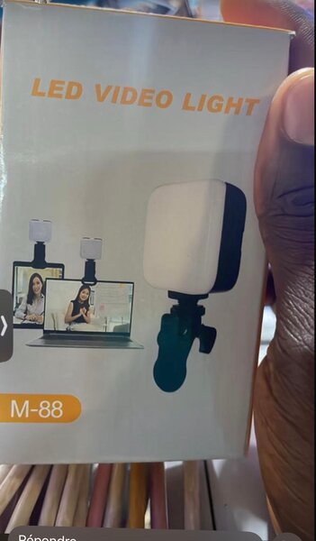 Lumière LED Vidéo M-88