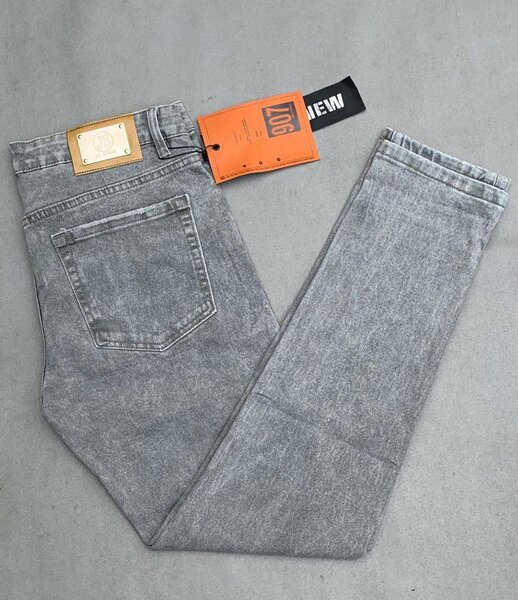 Jeans gris modernes pour hommes