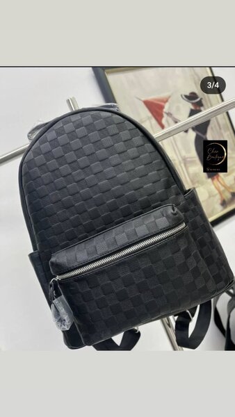 Sac à dos élégant en cuir