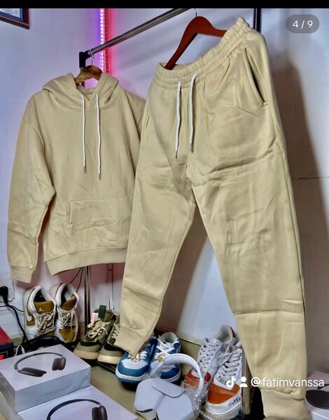 Habit pour femme et homme