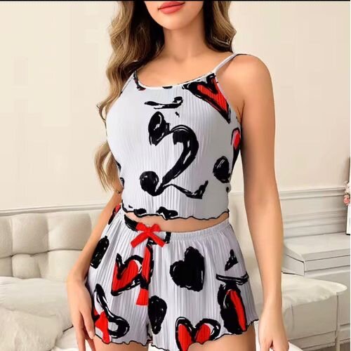 Pyjama mignon à motifs cœurs