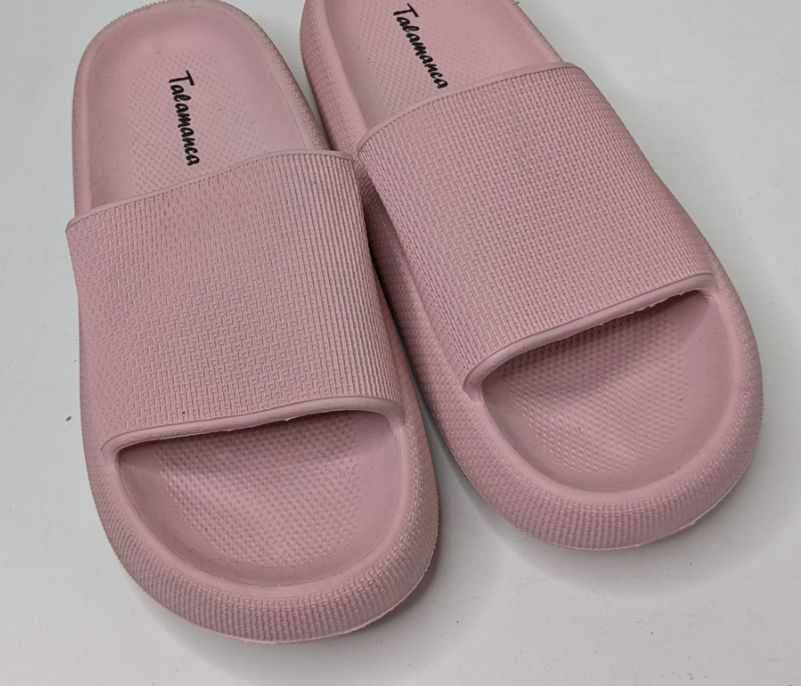 Cloud cushion slides