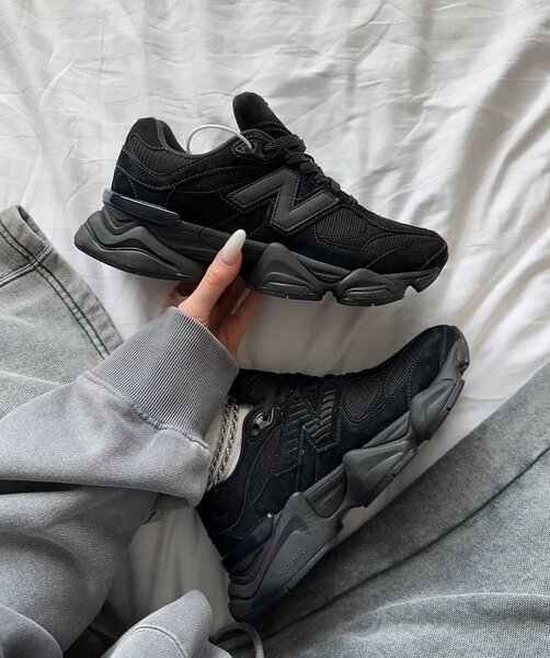 Baskets noires tendance