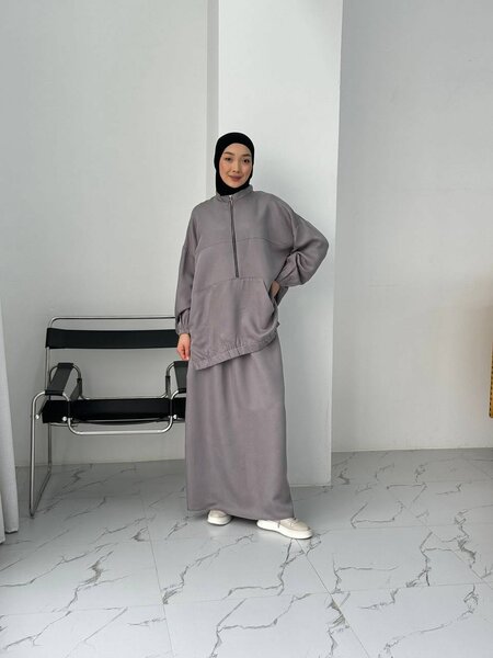 Юбочный костюм ,размер стандарт 42 до 54