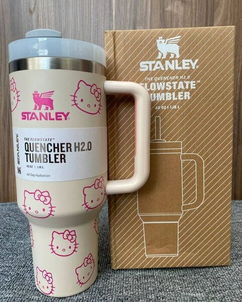 Tasse Stanley Hello Kitty