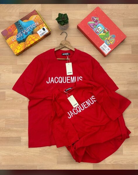 T-shirt rouge Jacquemus classique