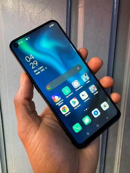 Smartphone OPPO moderne