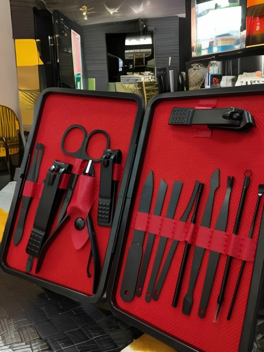 Маникюрные наборы