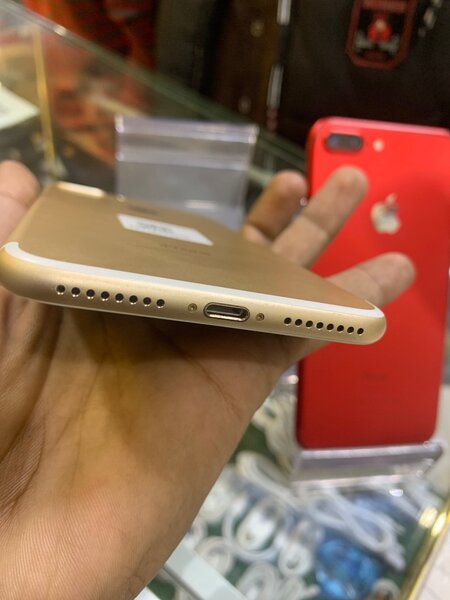 I phone 7 plus 128 gb