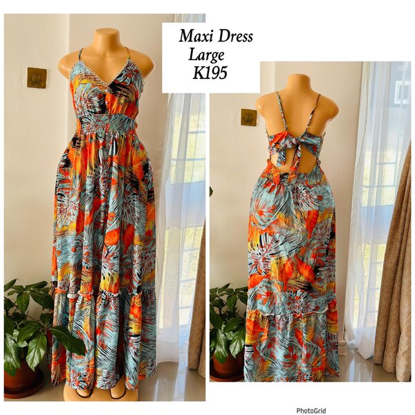 Floral long dress in size L