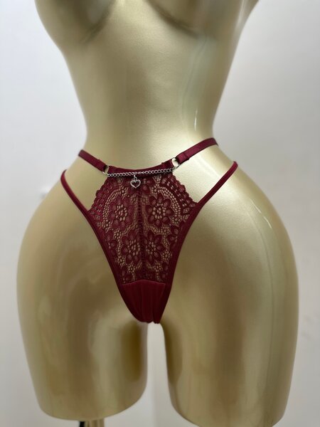 String dentelle sexy
