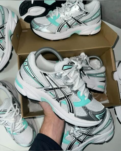 ASICS