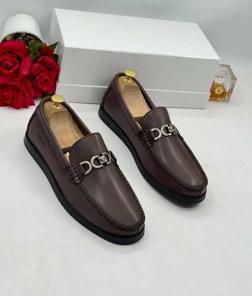 CLASSIC LOAFER