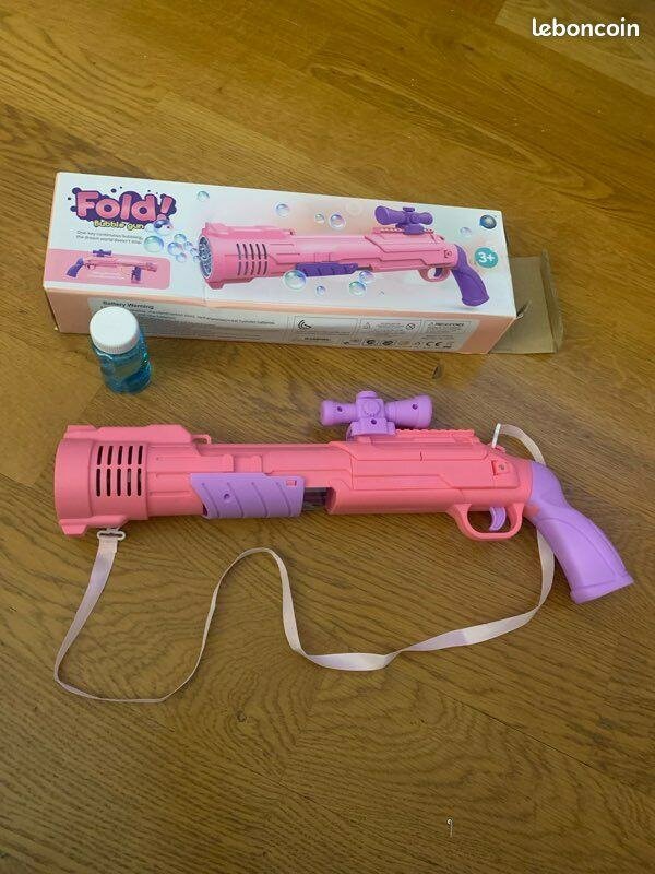 Pistolet à bulles de savon