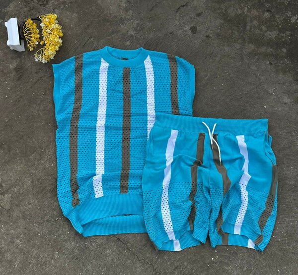 Ensemble décontracté bleu rayé