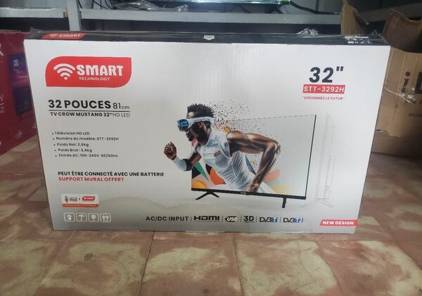 Télévision LED 32'' HD