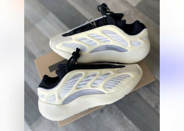 Chaussure disponible