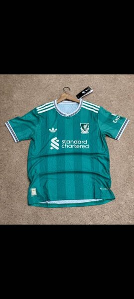 Maillot third Liverpool