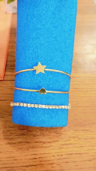 Bracelets dorés étoiles cœur