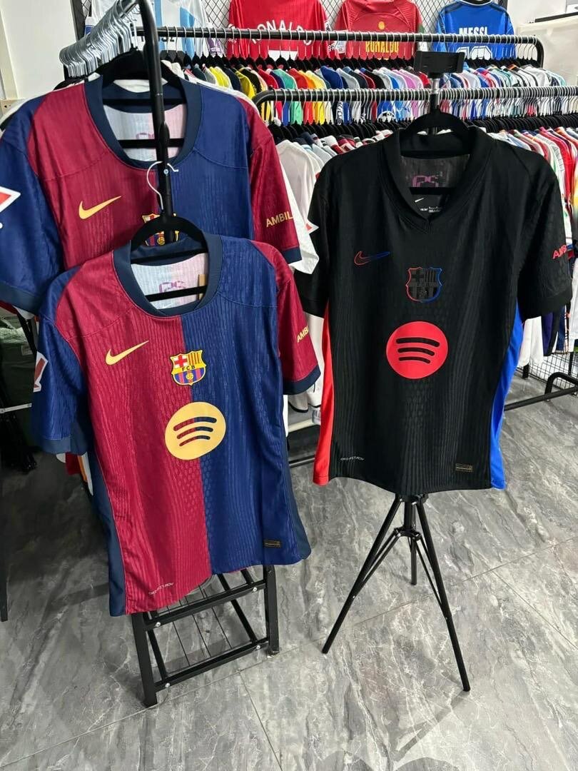 Maillots 2024 Barcelone