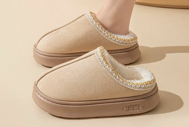 Pantoufles fourrées en velours