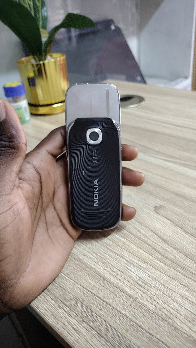Téléphone portable Nokia classique