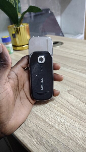 Téléphone portable Nokia classique