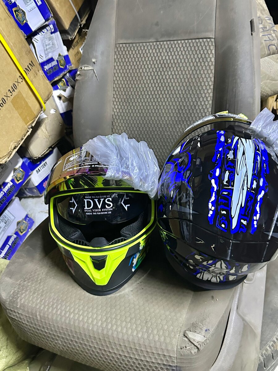 SCORPION - Casque Exo-391 Soli