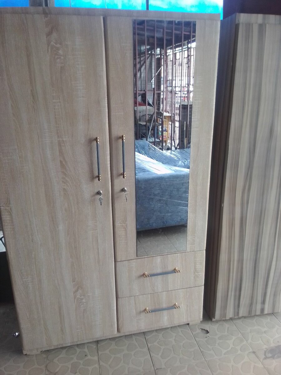 2in1 quality wardrobe for sell