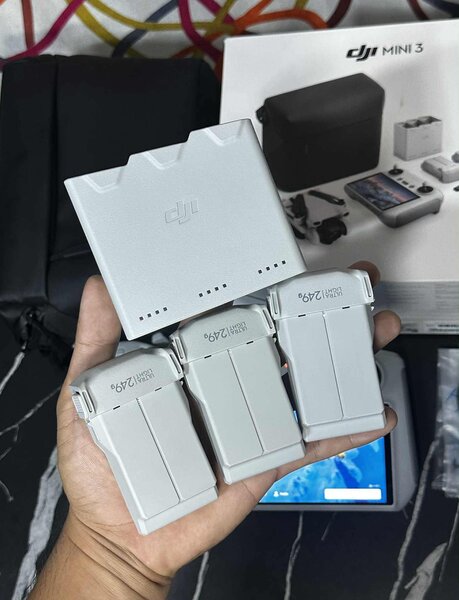 Drone DJI Mini 3 avec accessoires