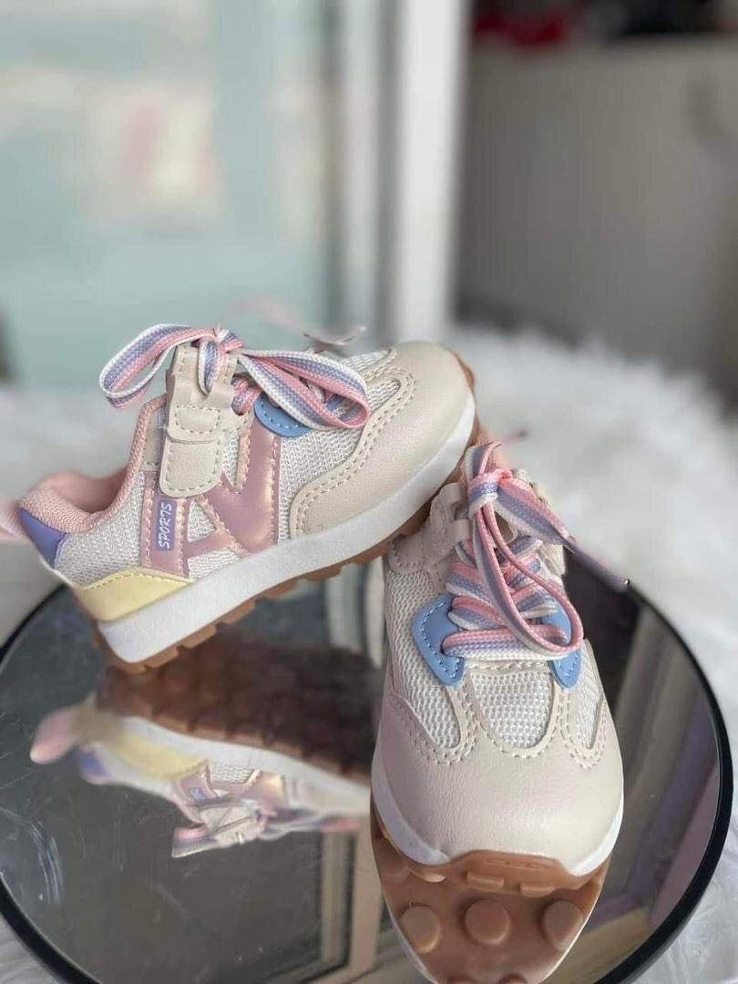 Baskets bébé tendance