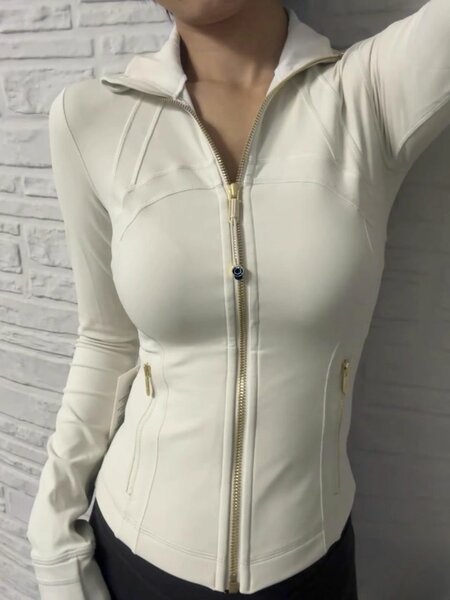 Veste Zippée Femme Élégante