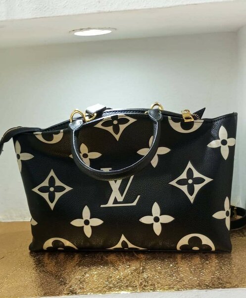 Sac à main élégant femme