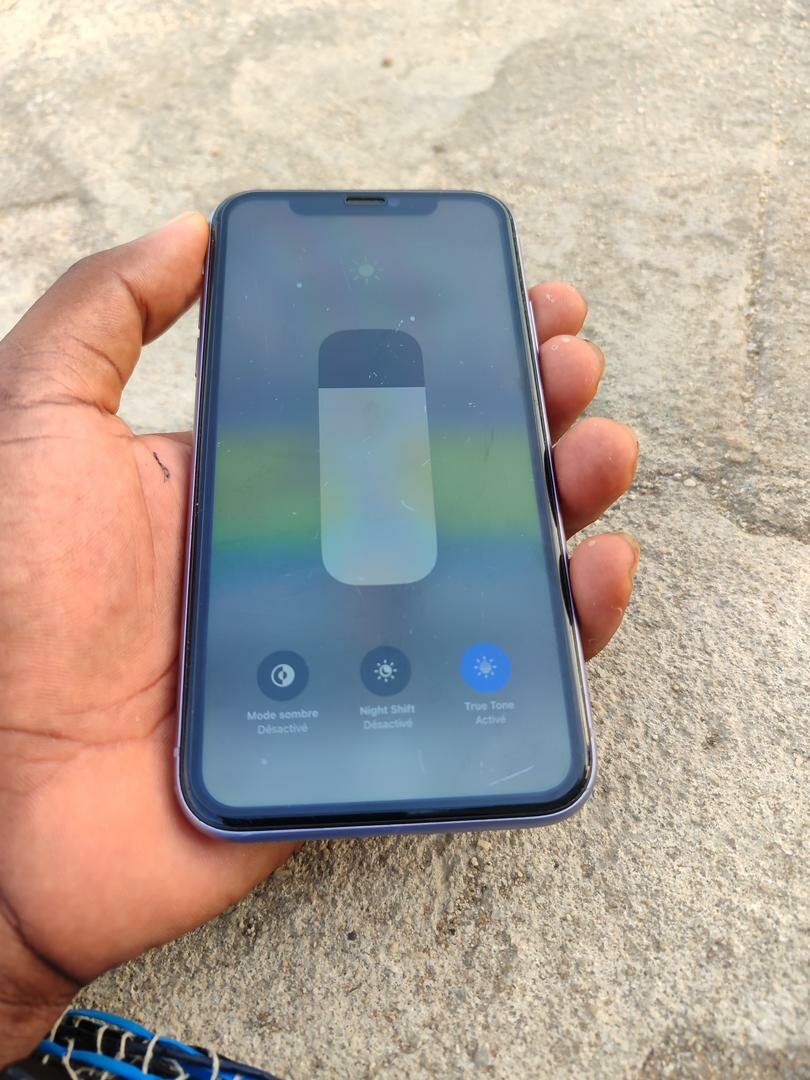 iPhone 11 64GB Lavande