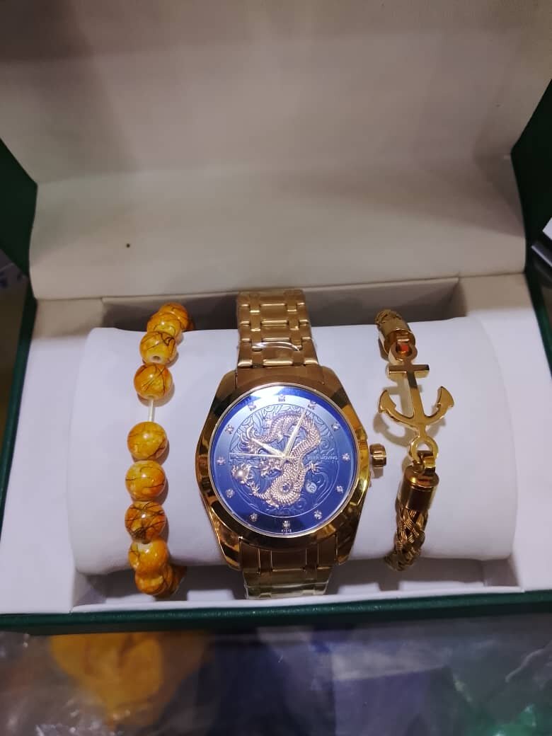 Montre Or avec Bracelets