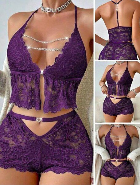 Ensemble lingerie dentelle violet