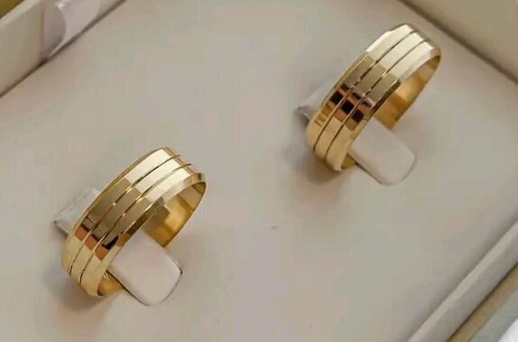 Bague en or élégante