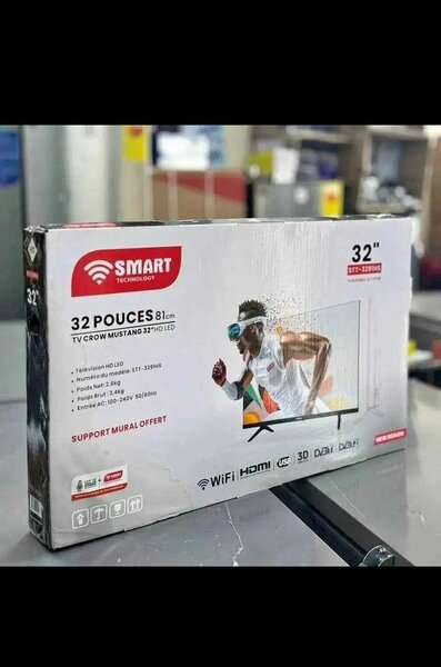 Smart TV 32" HD LED iLUX