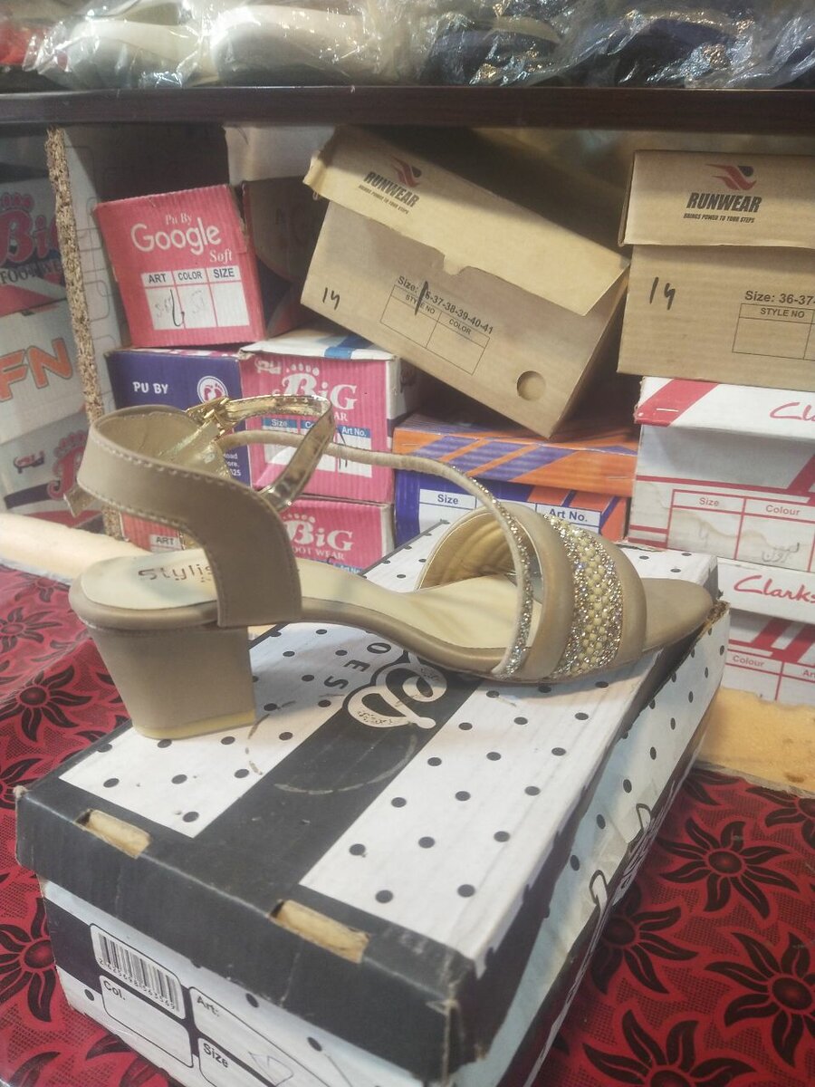 Women sandle